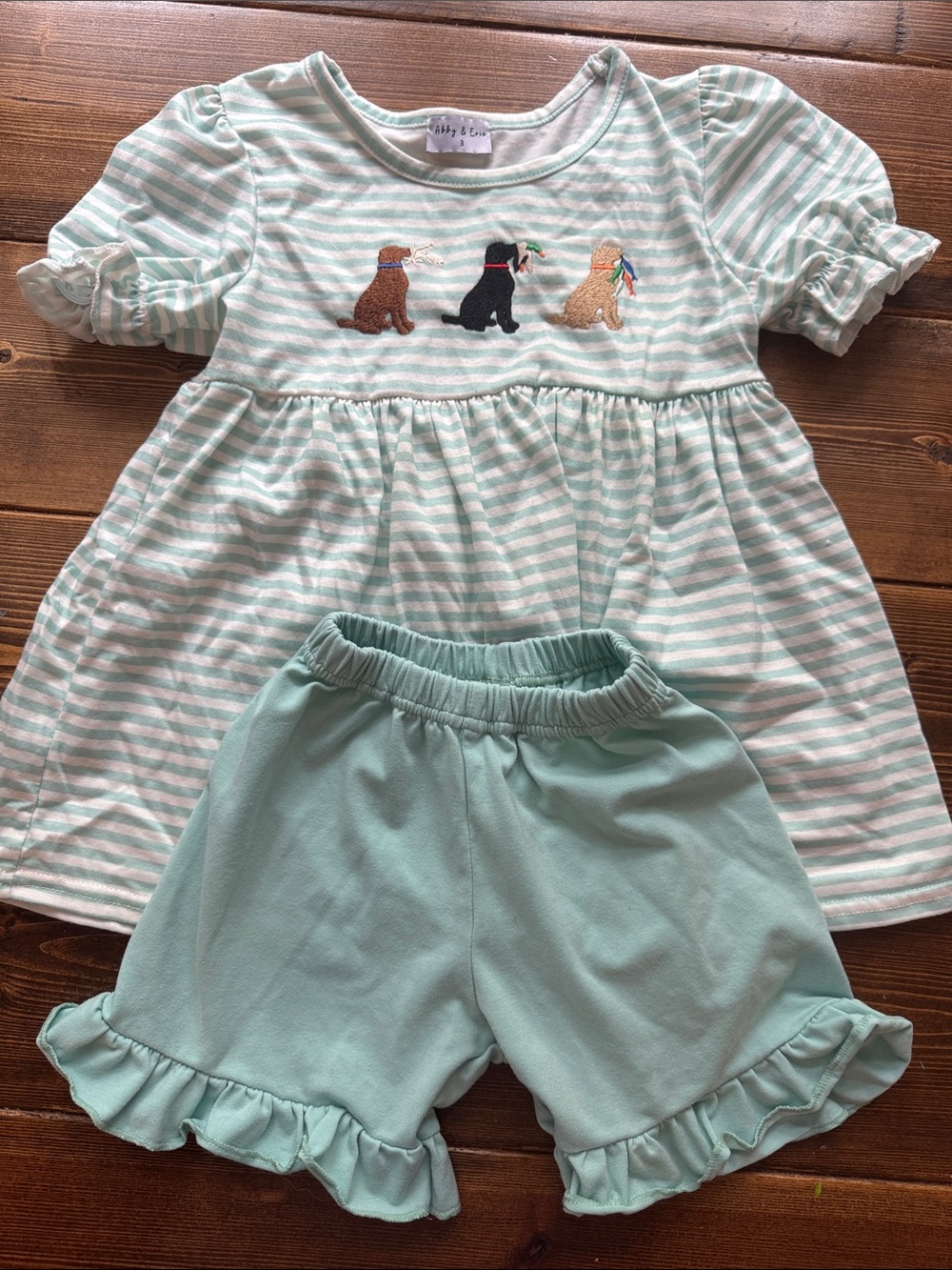 Stripe Ruffle Kids Set with Embroidered Hunting Dogs - Mint